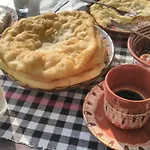 Rodopsko Katche Guest house Alamovtsi