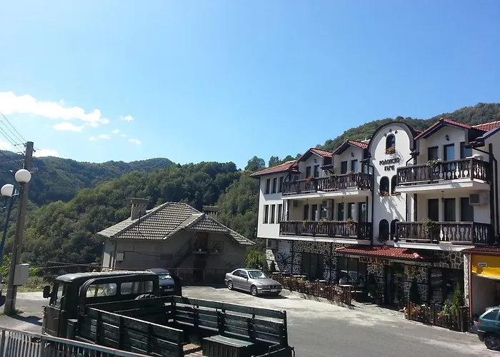 Rodopsko Katche Gasthof 3*